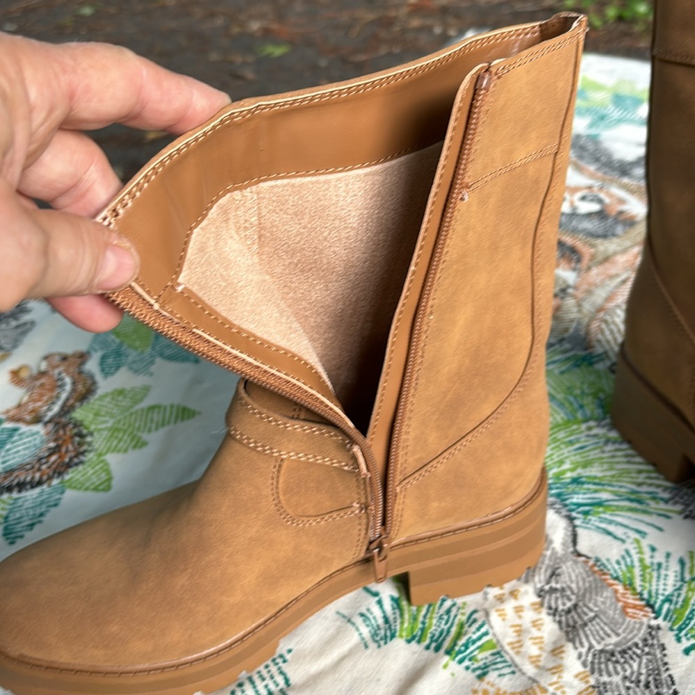 NWT Soul Naturalizer Newport Tan Faux Suede Zip Up Boots Buckles Soft Lining 7.5 - Picture 9 of 16